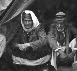 مخيمات اللاجئين