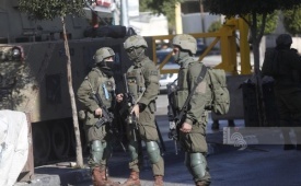 الاحتلال يواصل اقتحام فقوعة شرق جنين لليوم الرابع ويحول 9 منازل إلى ثكنات عسكرية