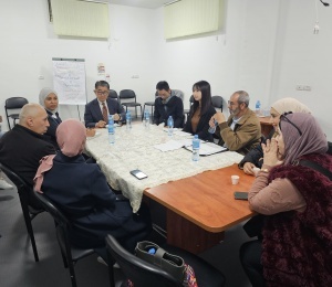 استقبلت دائرة شؤون اللاجئين ومنتدى تحسين مخيم الجلزون وفدًا من مؤسسة جايكا اليابانية برئاسة نائب الرئيس الأول السيد هارا شوهي