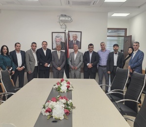 دائرة شؤون اللاجئين و"التربية" تبرمان اتفاقية تعاون لتحصين الوعي بحقوق اللاجئين لدى الأجيال الناشئة