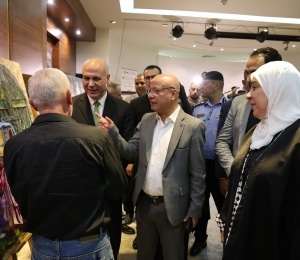 انطلاق فعاليات الذكرى الـ77 للنكبة الفلسطينية بمعرض فني يجسّد الرواية الوطنية والتمسك بحق العودة