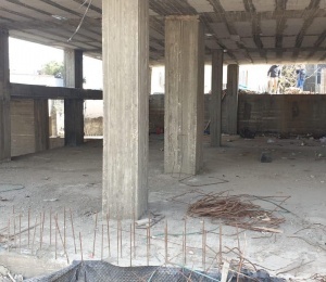 بتمويل من دائرة شؤون اللاجئين... اللجنة الشعبية في مخيم الدهيشة توقّع اتفاقية تنفيذ مشروع تشطيب المجمع التطويري في المخيم