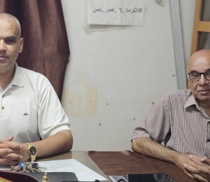 اللجنة الشعبية للاجئين بمخيم المغازي تشيد بمبادرات النازحين في مركز الإيواء بالمغازي وتعزز صمودهم