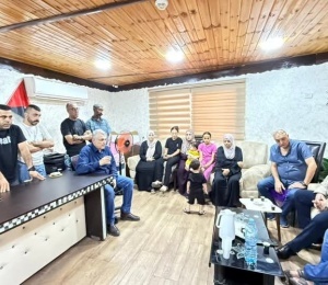 وزير الداخلية يزور سكنات النازحين في الجامعة الأمريكية ويؤكد متابعة القضايا العالقة