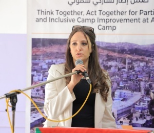 بتوجيهات سيادة الرئيس: &quot;شؤون اللاجئين&quot; تطلق مشروع تحسين المخيمات في العروب 