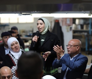 "شؤون اللاجئين بالمنظمة" واللجنة الشعبية لمخيم قلنديا تختتم مبادرة "يوم قلنديا للتراث والمذاق الفلسطيني"