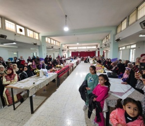 "شؤون اللاجئين بالمنظمة" واللجنة الشعبية لمخيم قلنديا تختتم مبادرة "يوم قلنديا للتراث والمذاق الفلسطيني"