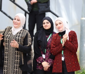 "شؤون اللاجئين بالمنظمة" واللجنة الشعبية لمخيم قلنديا تختتم مبادرة "يوم قلنديا للتراث والمذاق الفلسطيني"