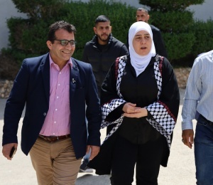 "شؤون اللاجئين بالمنظمة" واللجنة الشعبية لمخيم قلنديا تختتم مبادرة "يوم قلنديا للتراث والمذاق الفلسطيني"