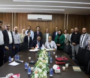 برعاية الرئيس وبتوجيهات رئيس دائرة شؤون اللاجئين.. توقيع عقد مشروع إنشاء خزان مياه في مخيم الفوار