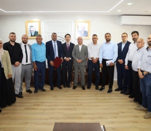 برعاية الرئيس وبتوجيهات رئيس دائرة شؤون اللاجئين.. توقيع عقد مشروع إنشاء خزان مياه في مخيم الفوار
