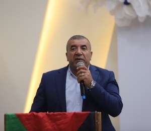 تحت رعاية الرئيس محمود عباس.. شؤون اللاجئين تضع حجر الأساس لخزان مياه في مخيم الفوار وتتفقد أوضاع مخيمات جنوب الضفة الغربية