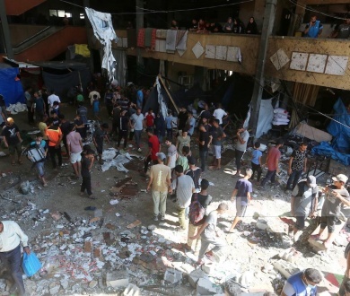 4 شهداء بقصف الاحتلال مجموعة مواطنين بحي الشيخ رضوان شمال غزة