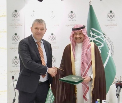  السعودية تتبرع للأونروا لدعم لاجئي فلسطين