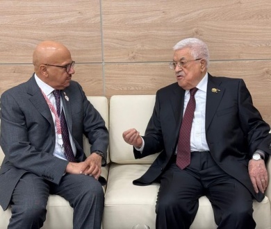 الرئيس يستقبل وزير خارجية البحرين