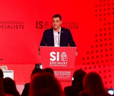 رئيس الوزراء الإسباني يدعو للاعتراف بدولة فلسطين وإنهاء الاحتلال