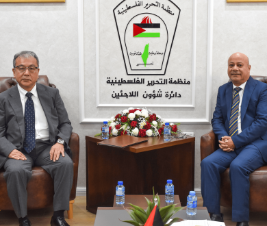 في لقاء مع السفير الياباني  د. احمد أبو هولي يثمن الدعم الياباني لدولة فلسطين ويؤكد ان لا بديل عن الاونروا