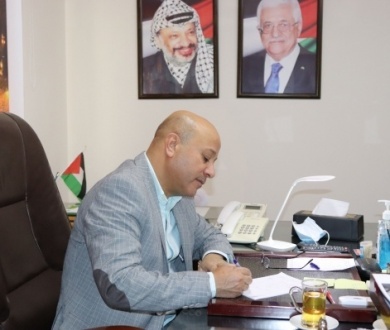 أبو هولي يدين قرار حكومة الاحتلال بإنفاذ قانون حظر الأونروا بدون استثناءات ويحذر من خطورة النهج الاسرائيلي ضد الاونروا