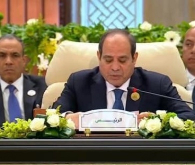 السيسي: مصر تدعم بقاء الشعب الفلسطيني على أرضه عزيزا كريما