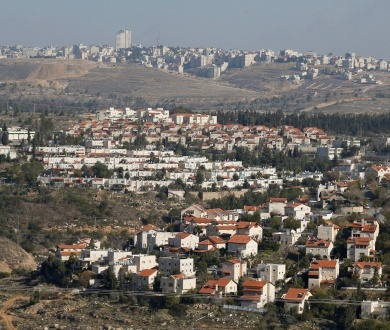 مخططات استعمارية جديدة لعزل القدس وتهويدها