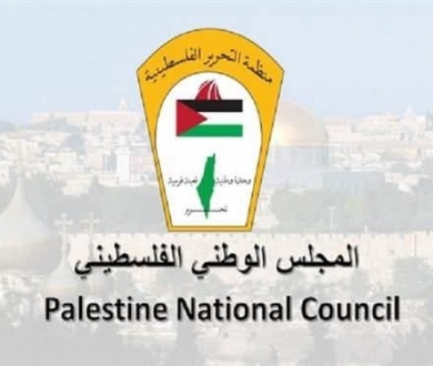بحضور رئيس المجلس الوطني ورئيس دائرة شؤون اللاجئين لجنة اللاجئين في المجلس الوطني تعقد اجتماعا عادياً لمناقشة التحديات التي تواجه قضية اللاجئين ومخططات التهجير  وانهاء الاونروا واسقاط حق العودة