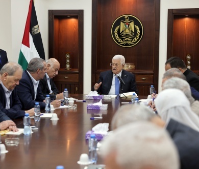 الرئيس يترأس اجتماعا للجنة المركزية لحركة "فتح"