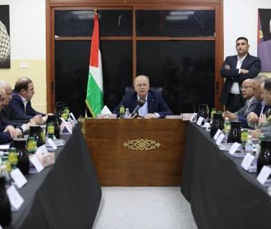 أبو هولي يلتقي رؤساء اللجان الشعبية وحركة فتح في طولكرم.