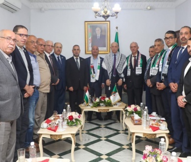 Abu Holi Briefs Secretary-General of Algeria&rsquo;s National Liberation Front on Latest Developments and Ways to Strengthen Solidarity with Our People