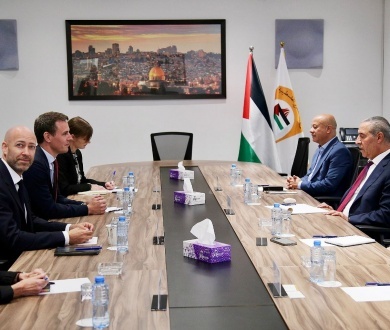 الشيخ يلتقي ممثلين عن الدنمارك والسويد وفنلندا لبحث وقف الحرب على غزة واعتداءات المستوطنين