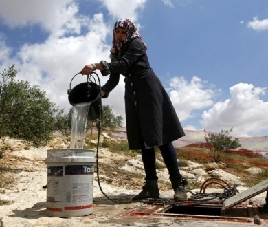 التعطيش.. سياسة إسرائيلية ممنهجة لخنق الفلسطينيين في الضفة الغربية