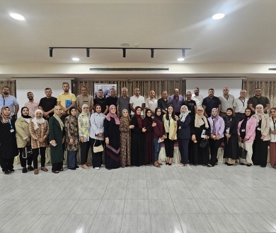 "دائرة شؤون اللاجئين تختتم ورشة أدلة تحسين المخيمات في منطقة الجنوب &ndash; بيت لحم"