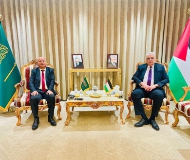 Ambassador Ghoneim welcomes the Head of the Refugee Affairs Department, Dr. Ahmad Abu Holi, During an Official Visit to the Kingdom of Saudi Arabia