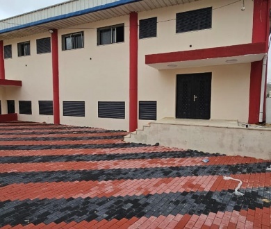 دائرة شؤون اللاجئين تستلم مشروع تأهيل وصيانة الصالة الرياضية في مخيم الفوار الممول من المنحة اليابانية