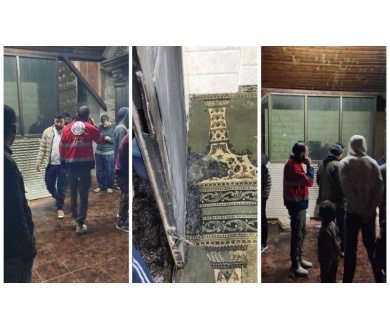 مستعمرون يحرقون مسجدا في قرية دوما جنوب نابلس