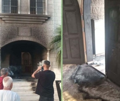 المستعمرون يصعّدون هجماتهم الإرهابية في الضفة: إحراق مسجدين ومنزل والاعتداء على مواطنين وتخريب ممتلكات وإقامة بؤرة استعمارية