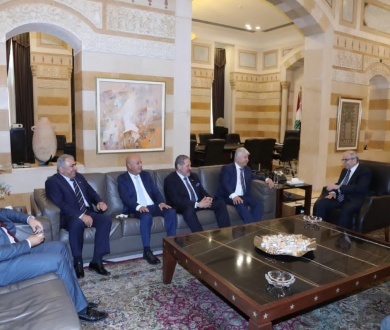 لقاء لبناني فلسطيني يبحث سبل تعزيز وتطوير العلاقات الفلسطينية-اللبنانية