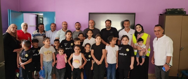 دائرة شؤون اللاجئين تفتتح مخيماً صيفياً في مخيم الأمعري