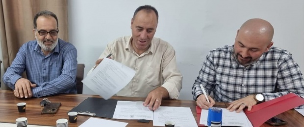 توقيع اتفاقية إنشاء غرفة حسية في مخيم عسكر الجديد ضمن المنحة اليابانية