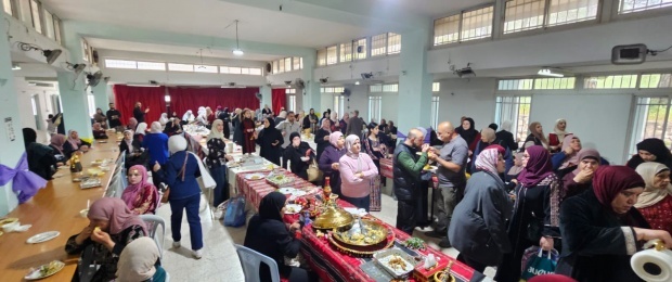 "شؤون اللاجئين بالمنظمة" واللجنة الشعبية لمخيم قلنديا تختتم مبادرة "يوم قلنديا للتراث والمذاق الفلسطيني"