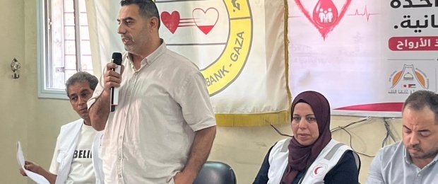دائرة شؤون اللاجئين واللجنة الشعبية تطلق الحملة التطوعية للتبرع بالدم بالشراكة مع جمعية بنك الدم المركزي 