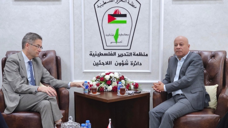 أبو هولي: نرفض تصريحات وزيرة الخارجية الألمانية التي تخالف كافة  القوانين والأعراف الدولية. أبو هولي: نثمن أهمية دور المانيا في دعم الأونروا، والدفاع عنها. 