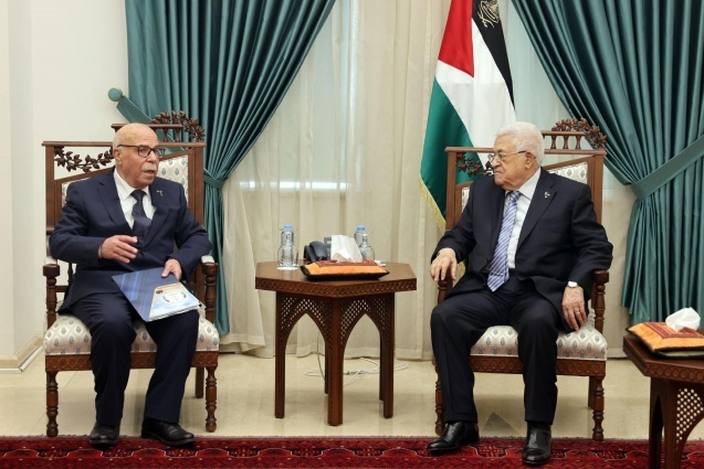 الرئيس يستقبل رئيس مجلس القضاء الأعلى