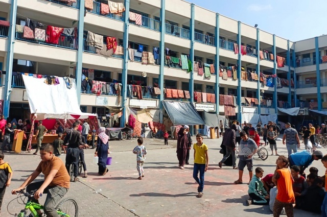 "التربية": 12,329 طالبا استُشهدوا و574 مدرسة وجامعة تعرضت للقصف والتخريب والتدمير منذ بداية العدوان