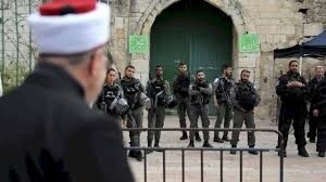 الاحتلال يغلق المسجد الأقصى لليوم الثاني