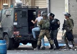 الاحتلال يعتقل 11 مواطنا من محافظة رام الله والبيرة