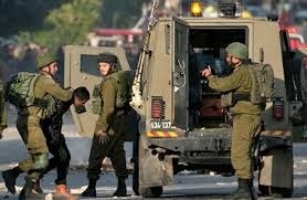 الاحتلال يعتقل 14 مواطنا من نابلس