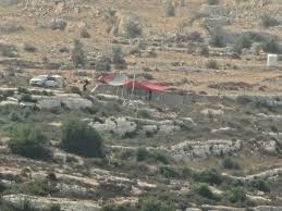 مستعمرون يقيمون بؤرة استعمارية جديدة في عطارة شمال غرب رام الله