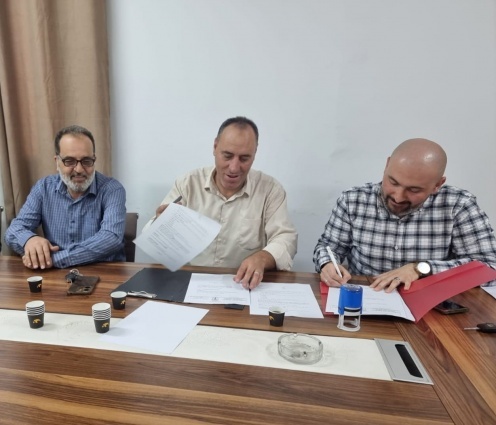 توقيع اتفاقية إنشاء غرفة حسية في مخيم عسكر الجديد ضمن المنحة اليابانية