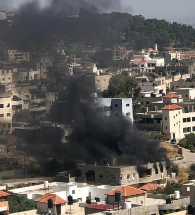 الاحتلال يحاصر منزلاً في مركة جنوب جنين ويقصفه بقذائف "إنيرجا