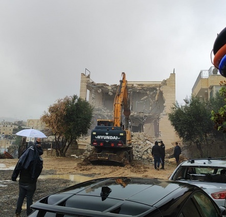 الاحتلال يهدم منزلين في جبل المكبر شرق القدس